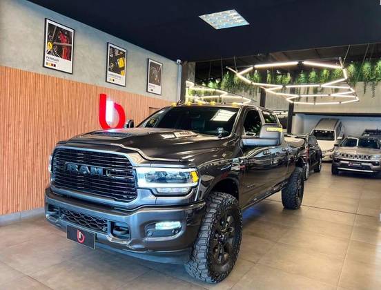 RAM 3500 6.7 I6 TURBO DIESEL LARAMIE NIGHT EDITION CD 4X4 AUTOMÁTICO RAM 3500 6.7 I6 TURBO DIESEL LARAMIE NIGHT EDITION CD 4X4 AUTOMÁTICO